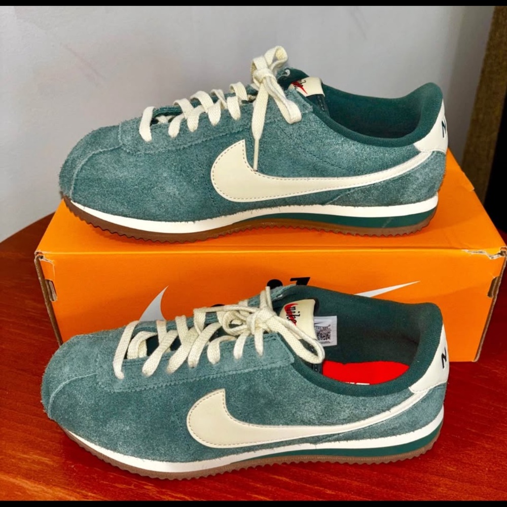 Women’s Nike vintage Cortez shoes